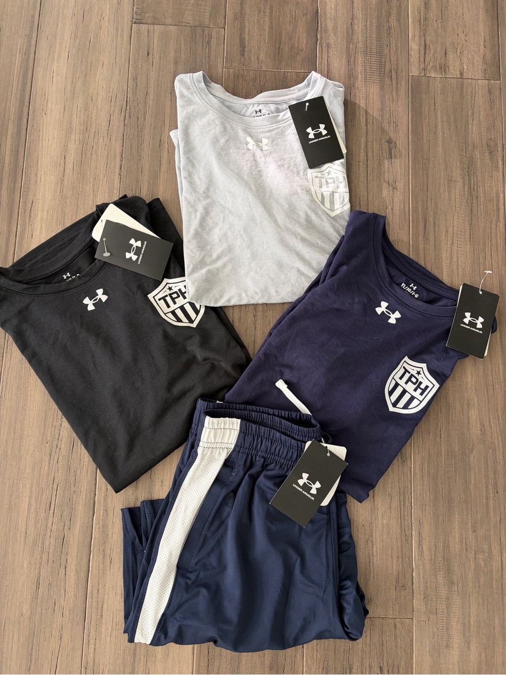 Under Armour set/bundle t-shirts and shorts - youth size Large- brand new!